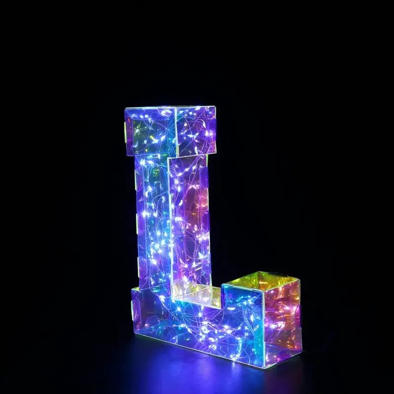 Light Up Letters Marquee - حروف وأرقام مضيئة بتقنية LED بتصميم