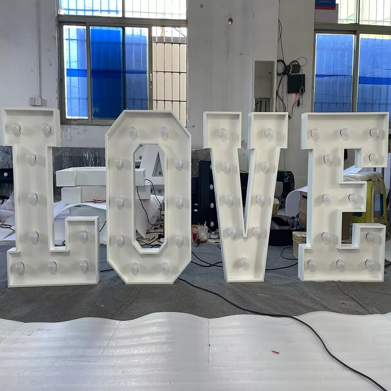 ديكور الزواج لي أضواء سرادق رس - مراجعة Light Up Letters Marquee وسعره