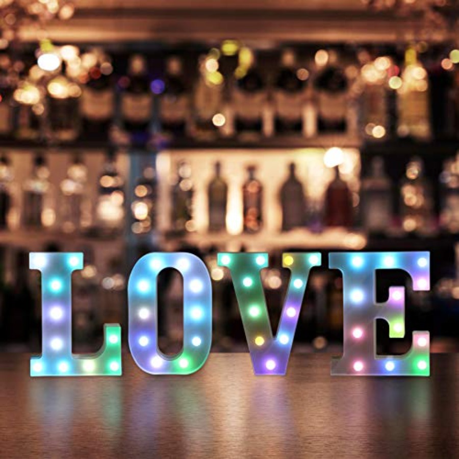 أضواء حروف LED كاملة مع جهاز ت - مراجعة Light Up Letters Marquee وسعره