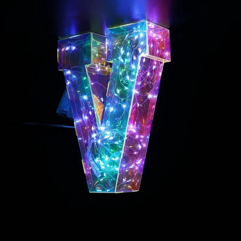 حروف وأرقام مضيئة بتقنية LED ب - مراجعة Light Up Letters Marquee وسعره